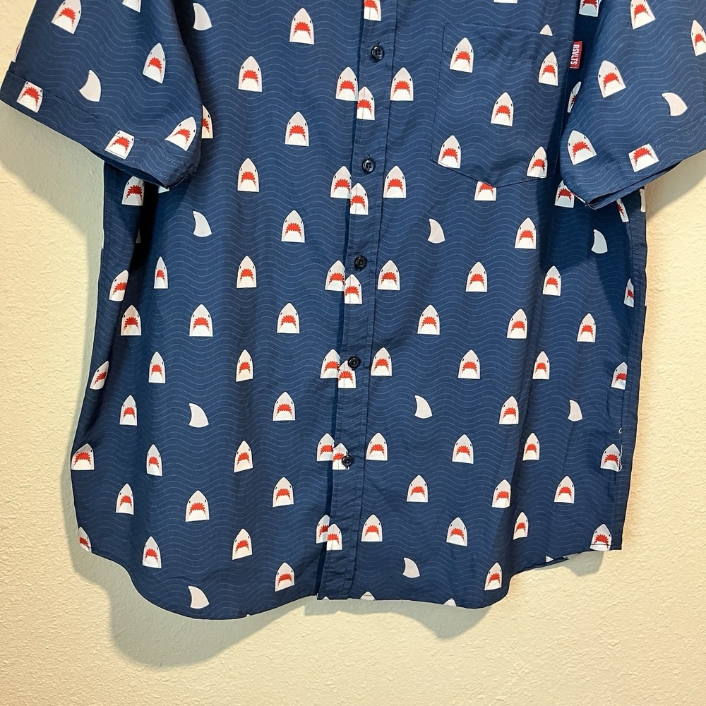 RSVLTS Men's Shirt Size XL Chomp Shark Shirt Short Sleeve Blue Button Up Summery - Picture 4 of 11